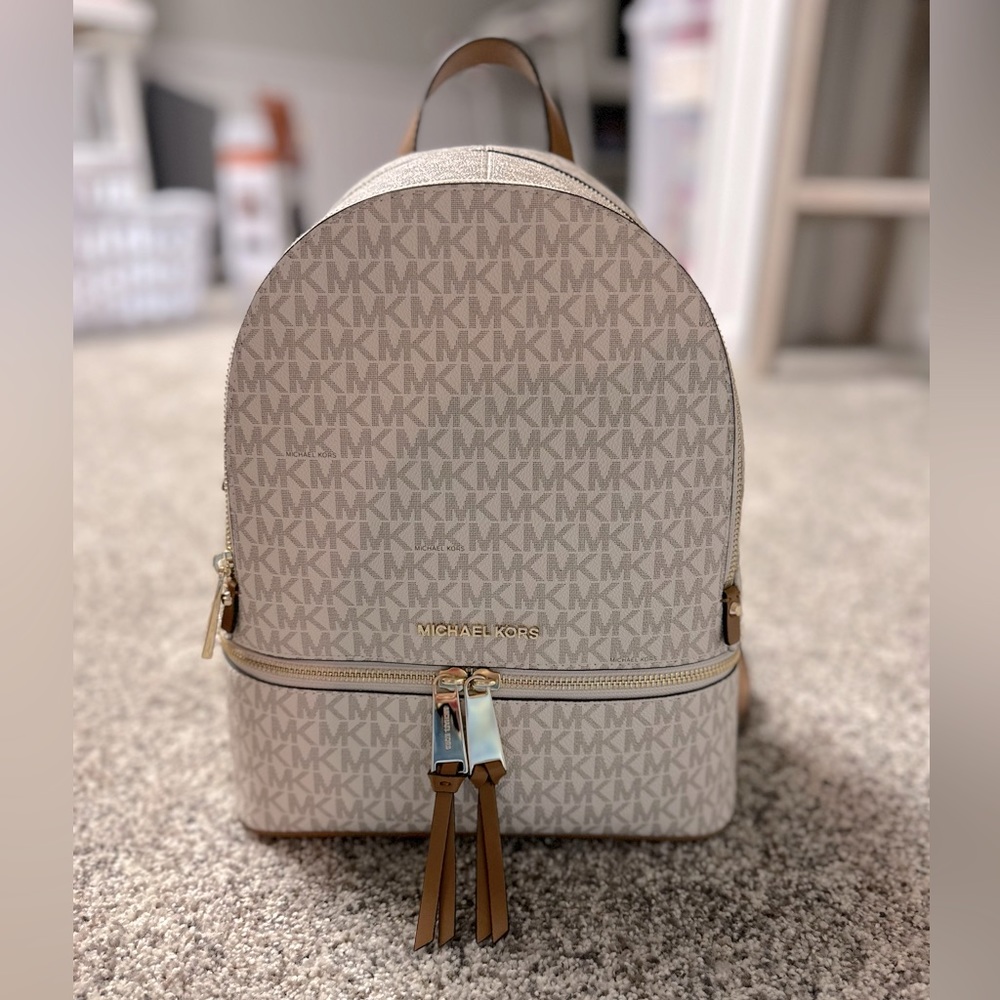 Michael Kors Rhea Medium Signature Backpack in Vanilla